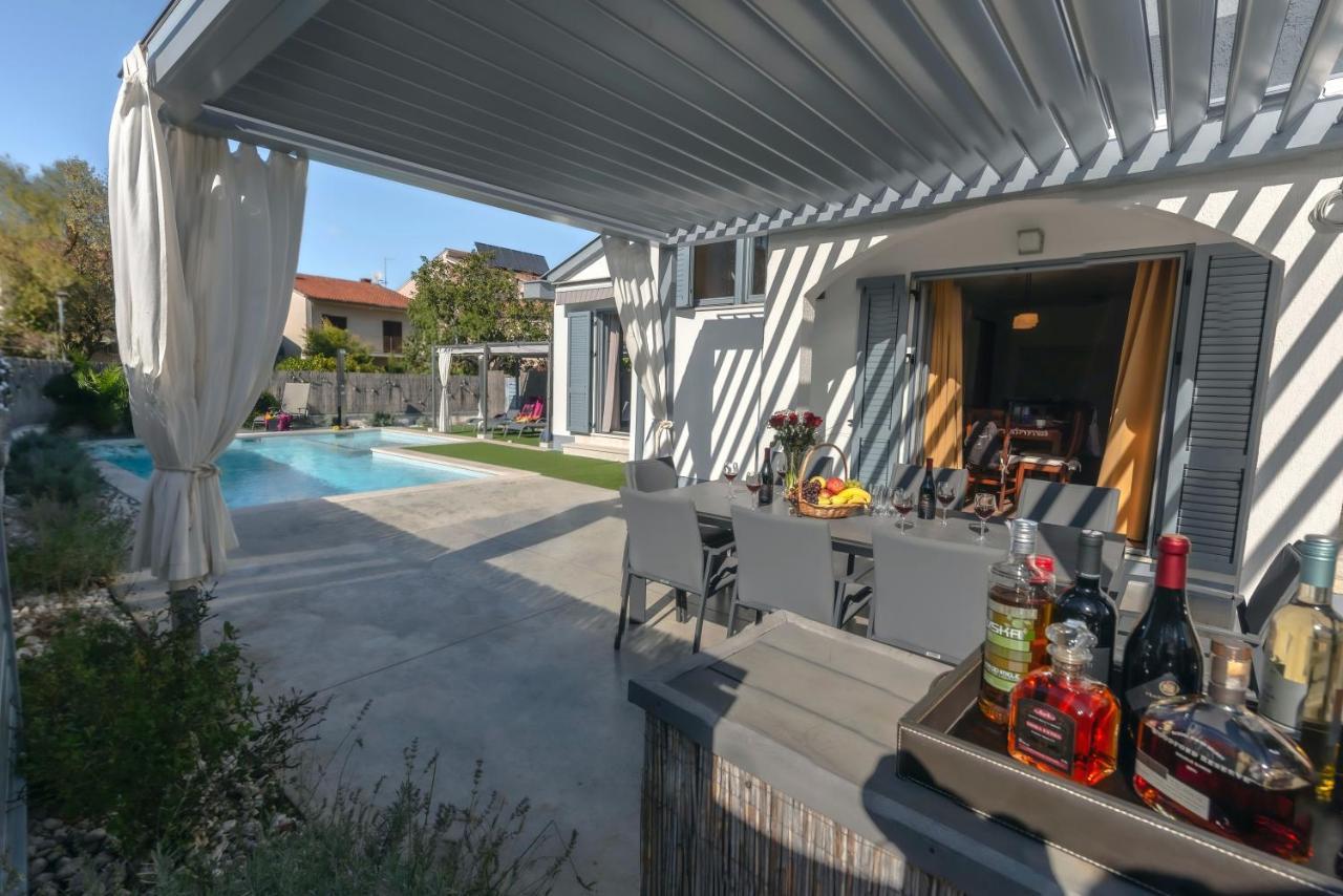 Kuntrada 45 - Heated & Kids Pool Fazana